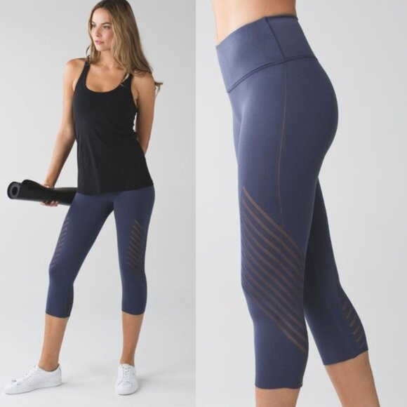 Lululemon - Enlighten Tights Leggings Crop W6F10S | Cadet Blue Indigo: Small 2-4 - Picture 1 of 15